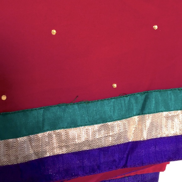 Saree rani color sari plain with house diamond embedded for Diwali temple pooja - Picture 2 of 5